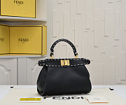 Fendi peekaboo iseeu Bag black size 23 cm - 2