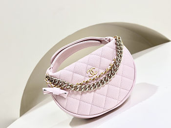  Chanel Shiny Caviar Quilted Bow Pouch Hobo in pink size 18cm