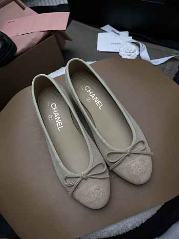 Chanel 25 Ballet Flat Grey-taupe Suede