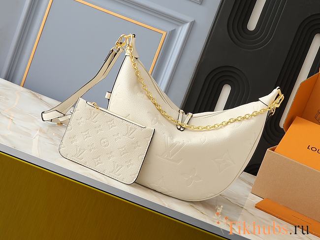 Louis Vuitton Loop Hobo in creme empreinte leather 38x26x10cm - 1