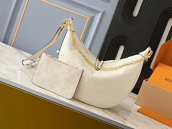 Louis Vuitton Loop Hobo in creme empreinte leather 38x26x10cm