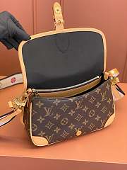 Louis Vuitton Diane Monogram coated canvas bag 9x15x24cm - 4