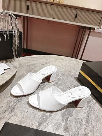 Louboutin Jane 85 or Condora 85 mules in white leather 5.5cm