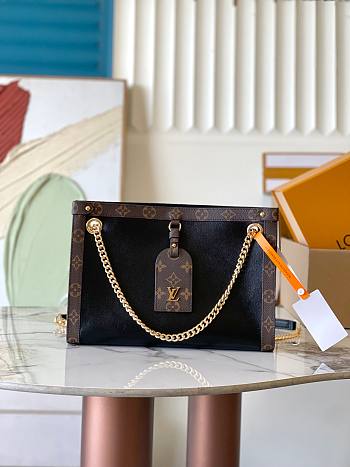 Louis Vuitton Nova PM M13140 size 31×9×20cm