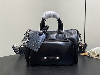 LV  Cargo Bandoulière 25 Bag 25x15x11 cm