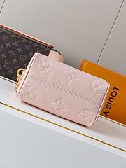 Louis Vuitton Speedy Bandoulière 20 'Pink' M47136 20.5x13.5x12 cm - 5
