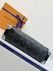 LV MM East West Side Trunk Bag M26226 28x15x7 cm - 2