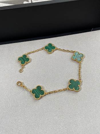 Van Cleef & ArPels Alhambra Bracelet Green
