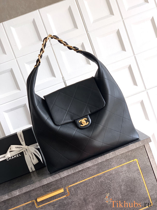 Chanel Maxi Hobo Bag   Glossy Calfskin & Gold Metal  Black 43x53x9cm - 1