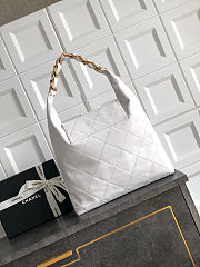 Chanel Maxi Hobo Bag   Shiny Calfskin & Gold-Tone Metal  White size 34*36*12 cm - 2