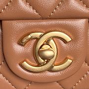 Chanel Flap bag Shiny Lambskin & Gold Plated Metal Light brown 20×13×7cm - 5