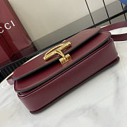 Gucci Siena small shoulder bag in Rosso Ancora red leather 22.5x14x 8 cm - 4