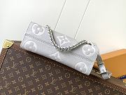 Louis Vuitton OnTheGo East West handbag M14213  25x13x10 cm - 6