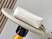 Loewe Puzzle Fold leather pouch shoulder bag in a white color 23x6.5x15.5cm - 5