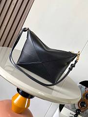 Loewe Puzzle Fold leather pouch shoulder bag in a black color 23x6.5x15.5cm - 5