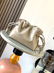  Loewe Medium Flamenco clutch bag in nappa calfskin leather 23x18x9 cm - 1