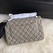 Chanel Classic Double Flap bag in a grey or taupe caviar leather 30cm - 6