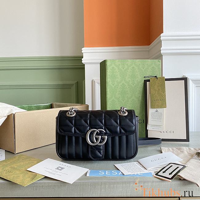 Gucci GG Marmont mini shoulder bag in black leather 22x13x6cm - 1