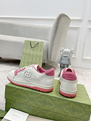 Gucci Mac80 leather low-top sneakers in white with pink  - 6