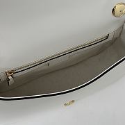 Gucci Blondie Medium Top Handle Bag White 27 cm - 6