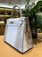 Hermes Himalaya Matte Niloticus Crocodile Leather Kelly 25 Bag - 6