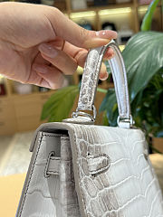 Hermes Himalaya Matte Niloticus Crocodile Leather Kelly 25 Bag - 4