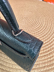 Hermès Mini Kelly bag made from imported alligator leather - 6