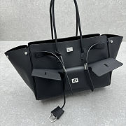 Balenciaga Bel Air Carry All tote bag in black leather 30x29x16cm - 3