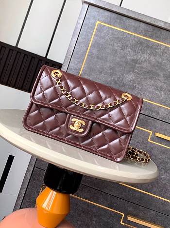 Chanel Classic Flap Bag 11.12 brown 15.5x24.5x7 cm