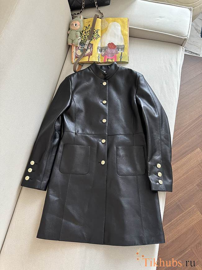 Chanel black lambskin coat from the Chanel Fall-Winter 2025/26 Pre-Collection - 1