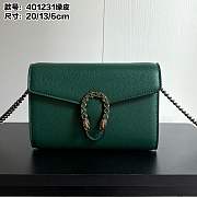 Gucci Dionysus Shoulder Bag Super Medium in Green 20 cm - 1