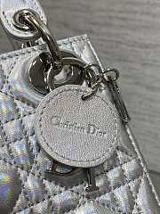 Lady Dior Mini Bag in silver iridescent cannage lambskin 17x7x15cm - 2