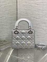 Lady Dior Mini Bag in silver iridescent cannage lambskin 17x7x15cm - 3
