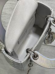 Lady Dior Mini Bag in silver iridescent cannage lambskin 17x7x15cm - 5