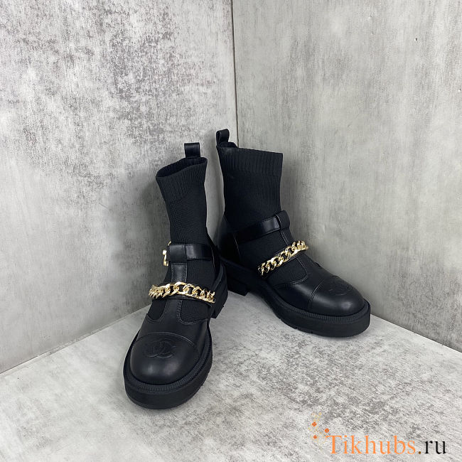 Chanel short boots with a chain - 1
