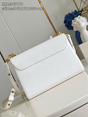  Louis Vuitton x Takashi Murakami Twist MM Slim bag in Epi leather with gold-tone hardware 16x8x23 cm - 4