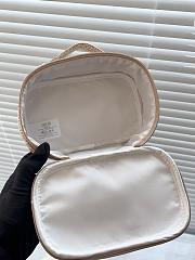Dior holiday 2025 makeup bag - 3