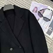 Prada women's coat, made from wool and cashmere - 6