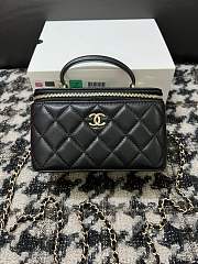 Chanel Mini Vanity with Chain in black quilted leather 17x9.5x8 cm - 1