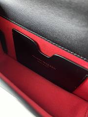  Alexander McQueen Knuckle leather crossbody bag 18*12*6 cm. - 2