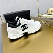 Chanel sneakers in a classic black and white - 3