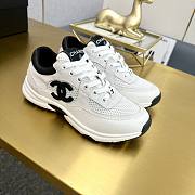 Chanel sneakers in a classic black and white - 2