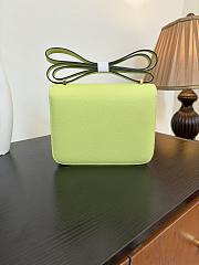 Hermès Constance 18 Jaune Bourgeon in Chevre Mysore, silver hardware  - 4