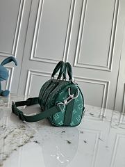 LOUIS VUITTON Monogram Heritage Keepall Bandouliere 25 M12684 25x15x11 cm - 4