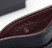 Chanel Classic card holder with gold hardware - 2