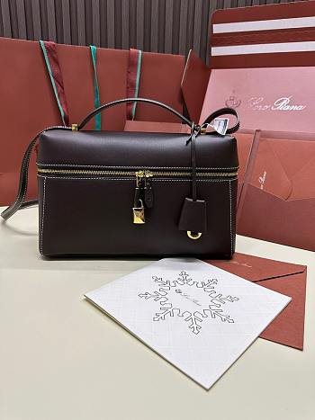 Loro Piana Extra Bag L27 Smooth Calfskin Dark Choco Licorice 27x16x10 cm