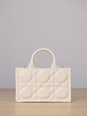 Dior Book Tote Off-white Macrocannage Calfskin 21.5x13x7.5 - 4
