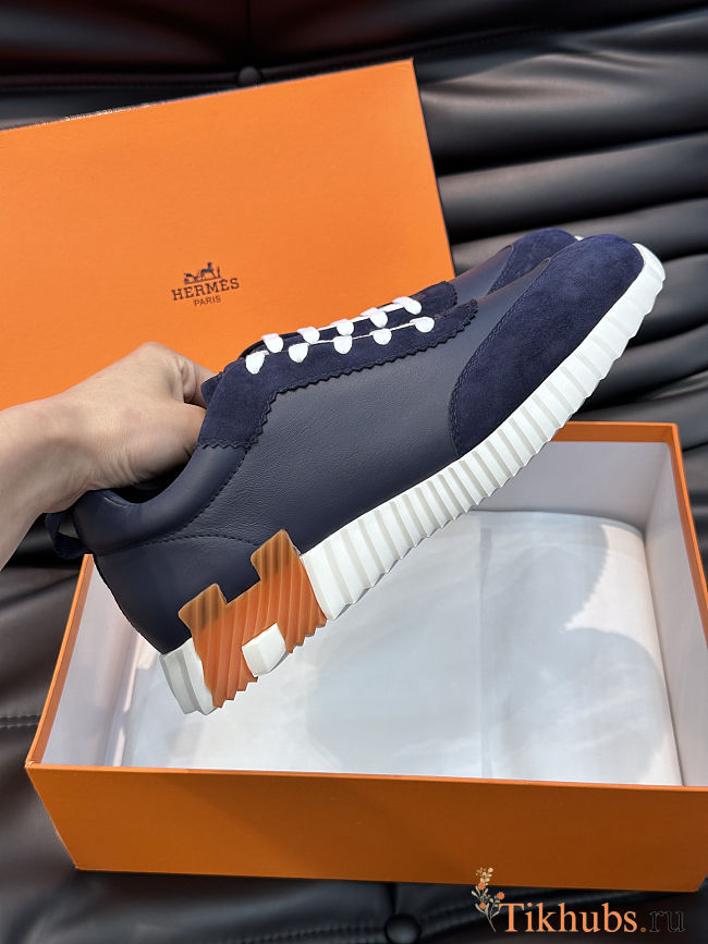 Hermès Bouncing sneakers in a navy blue - 1