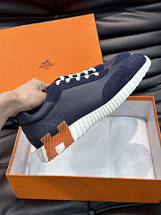 Hermès Bouncing sneakers in a navy blue - 1