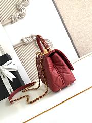 Chanel Coco Handle flap bag in red caviar leather with gold-tone hardware 19 cm - 5